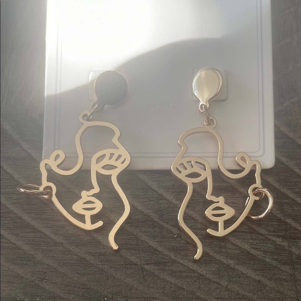 Gold Statement Minimalist Earrings